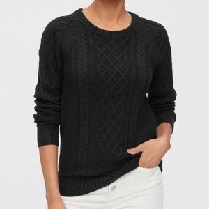 GAP-CABLE KNIT SWEATER- NWT- Size Medium